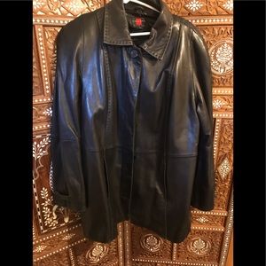 Lamb leather jacket &zip out lining.GUC